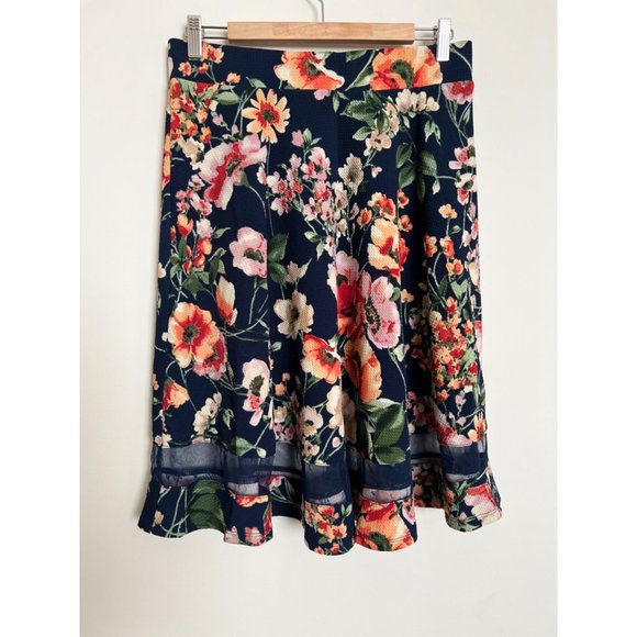 Faith and Joy Floral Skirt w/Mesh Bottom - Size Large - Picture 3 of 7